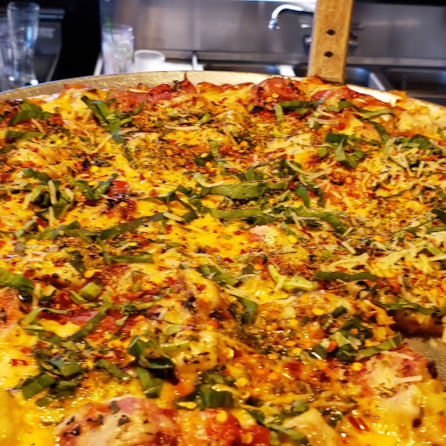 Thin Crust Pizza