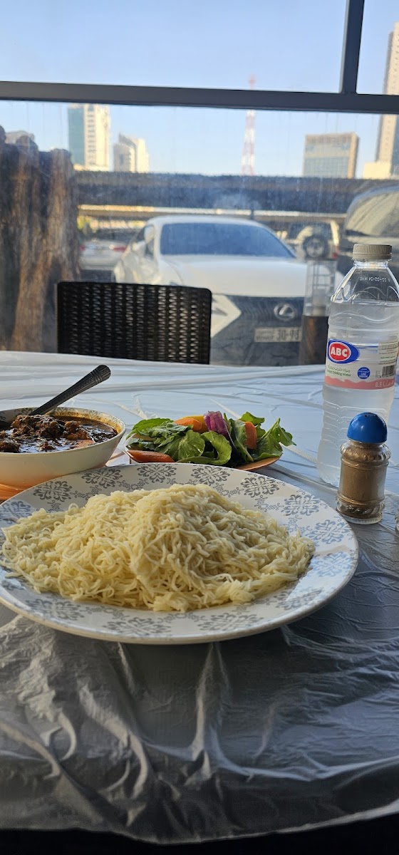 CENTURY RESTAURANT - Photo 7