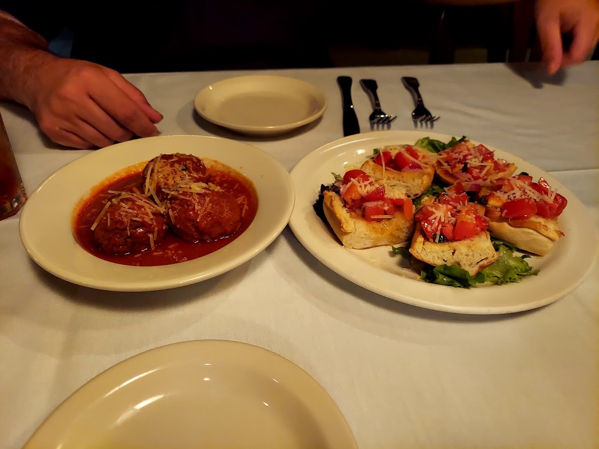 Giuseppe's - Kingsport - Photo 9