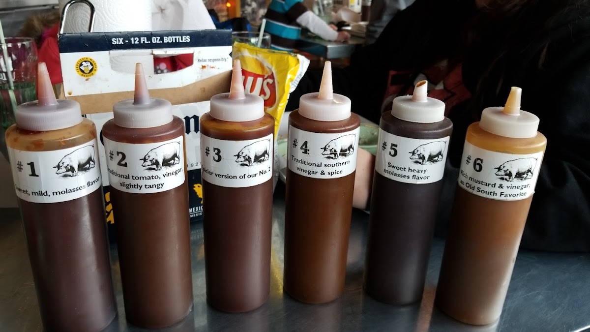 Whole Hog Café - Albuquerque - Photo 9