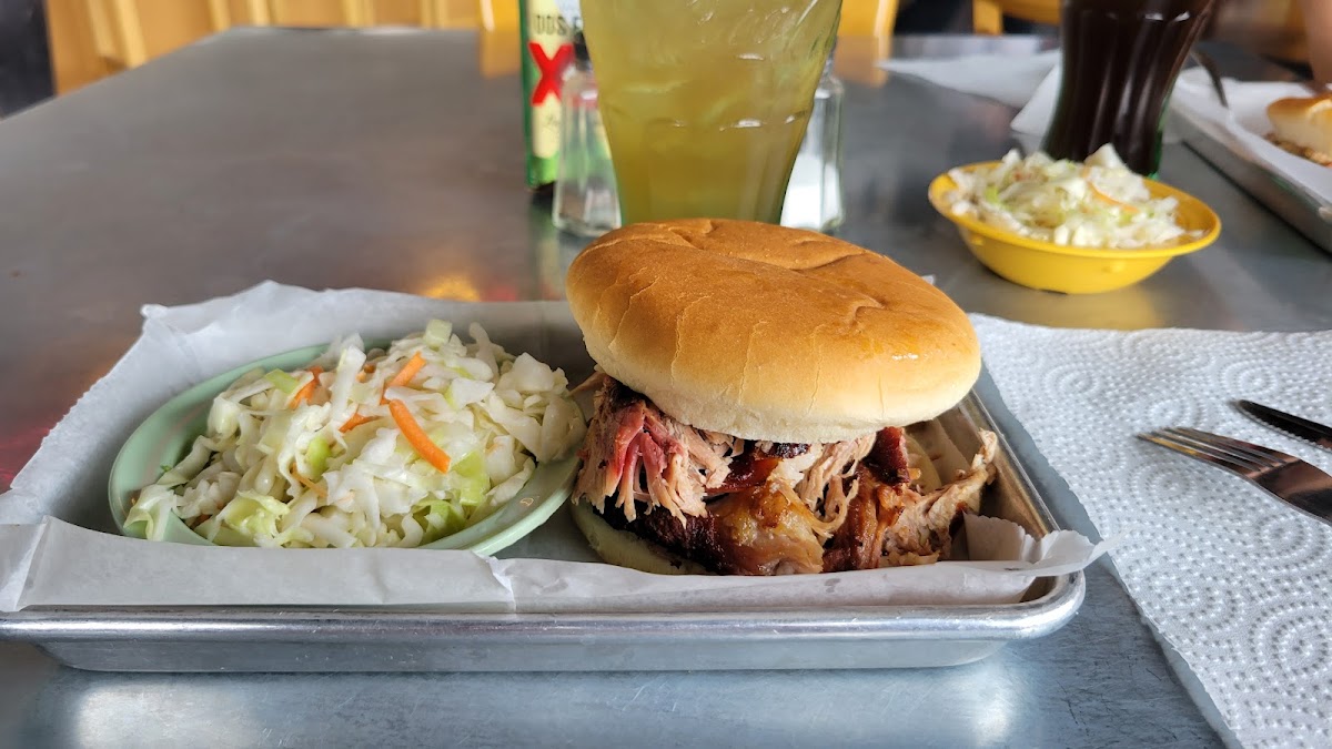 Whole Hog Café - Albuquerque - Photo 7