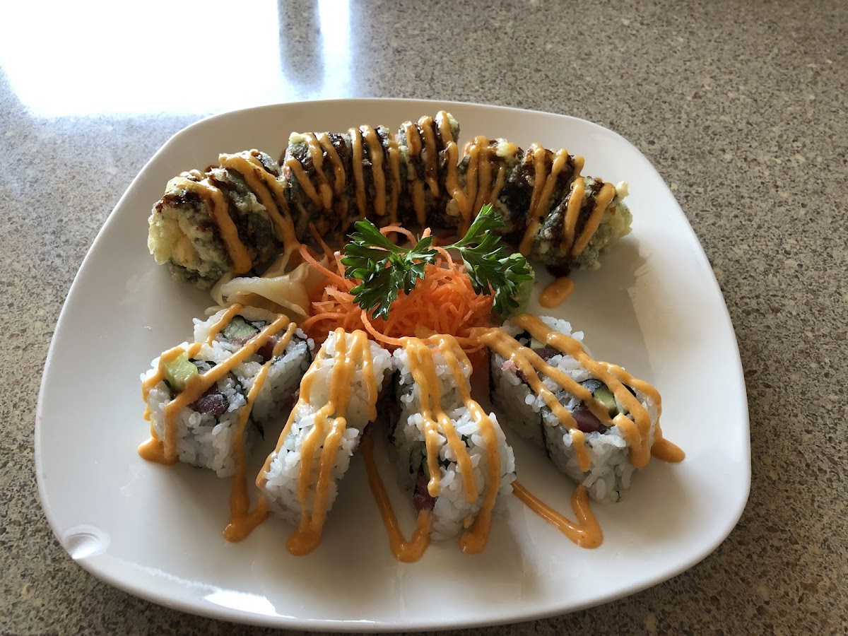 Sushi House - Lebanon - Photo 1