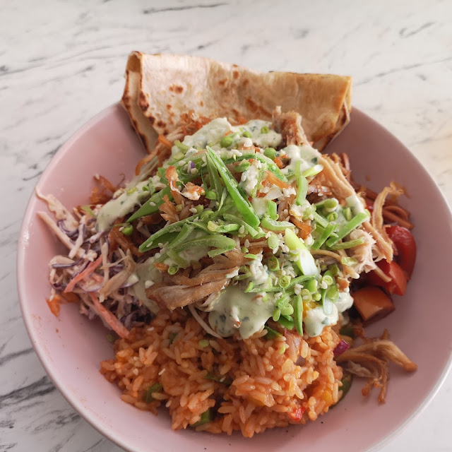 Taco Bowl with Pulled Pork
