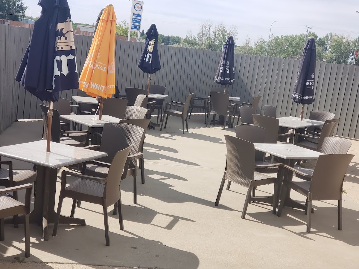 The Flats Eatery Drink - Estevan