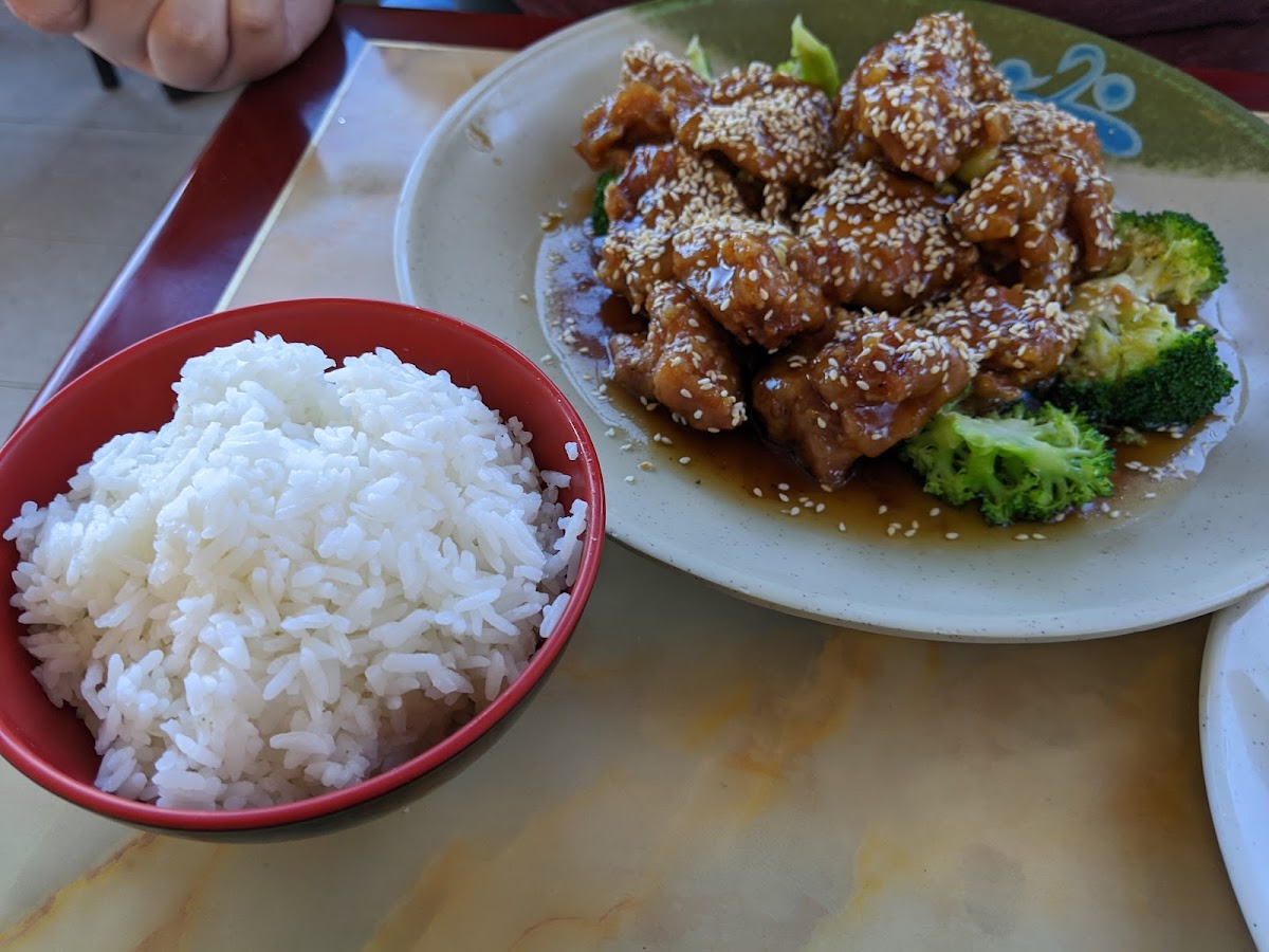Taste of China - Des Moines - Photo 7