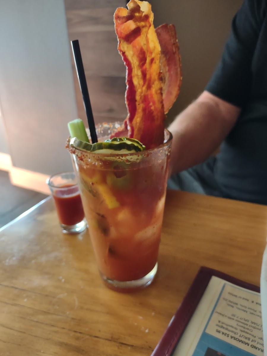 Tony's Sports Bar and Grill - Photo 6