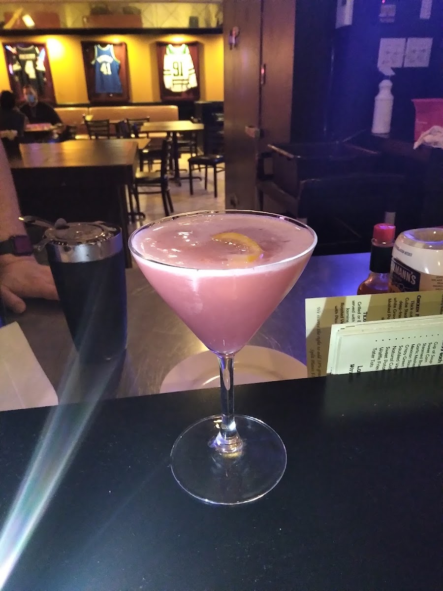 Witten's Grill and Sports Cafe - Photo 6