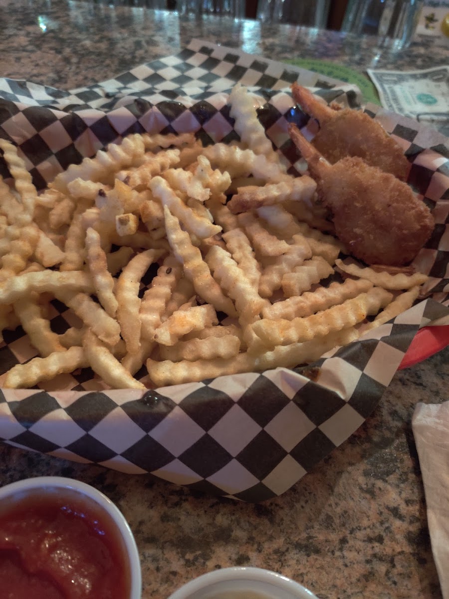 Captain Jack's Bar and Grill - Photo 6