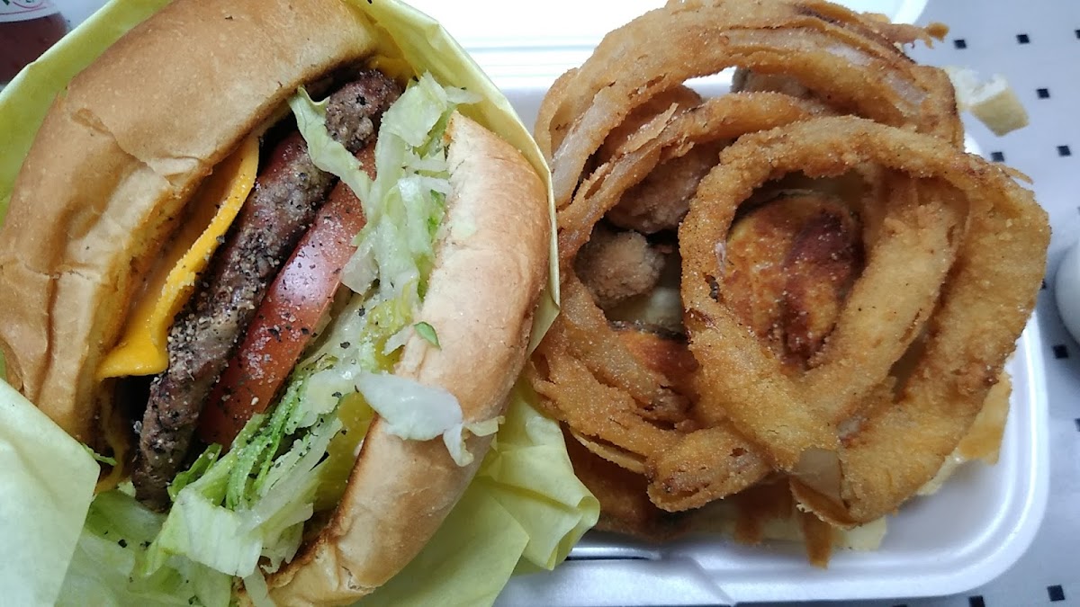 Boy's Hamburgers - Photo 8