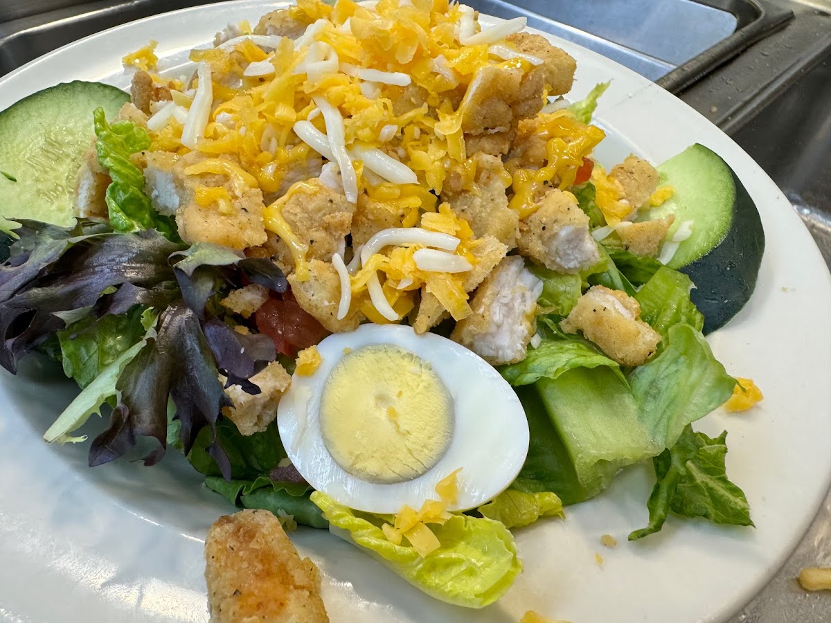 Yellow Basket Restaurant Wildomar - Photo 2
