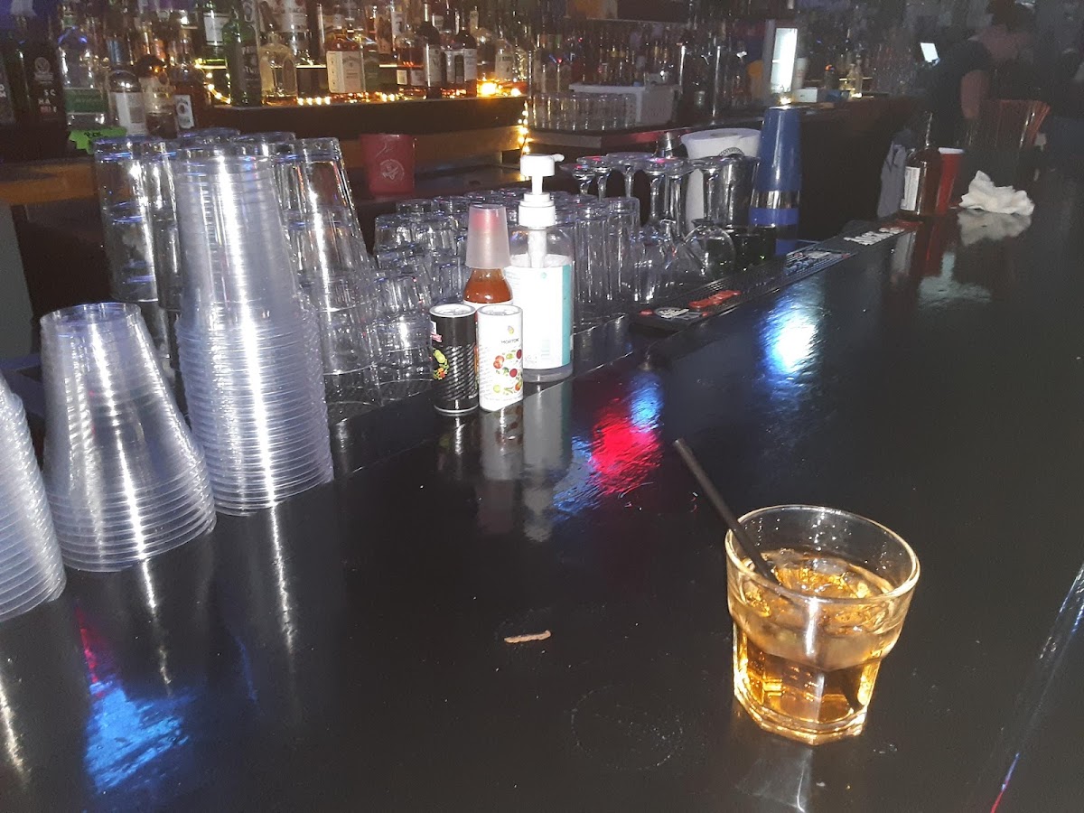 Starlite Lounge - Photo 9