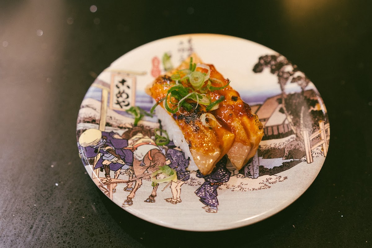Sushi Honba Burleigh Waters - Photo 2
