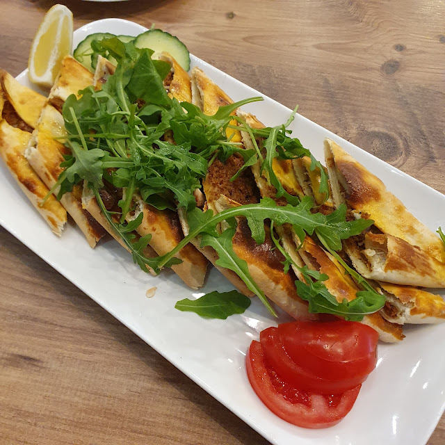 Gözleme Mit Hackfleisch