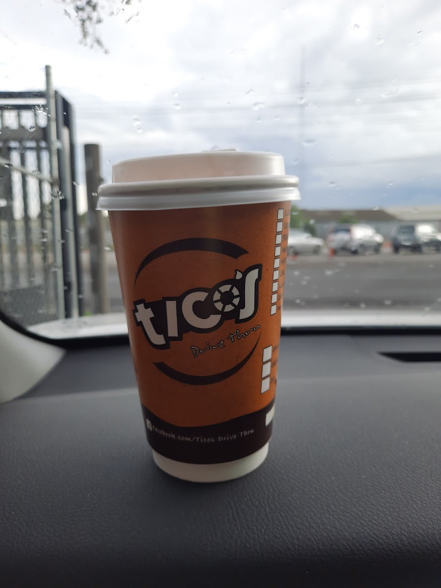 Tico’s Drive Thru - Photo 6