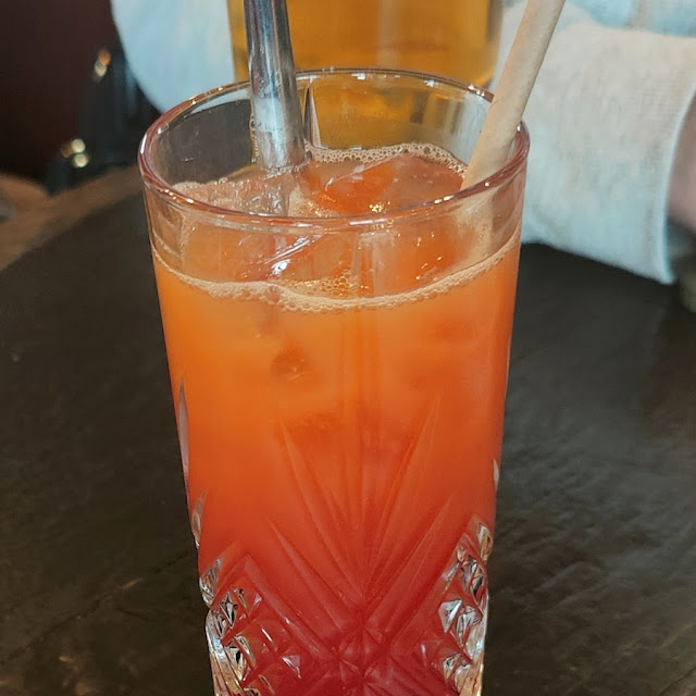 Tequila Sunrise