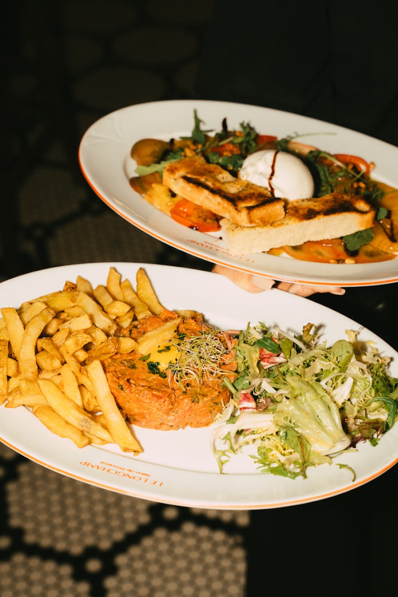 Brasserie Le Longchamp - Photo 1