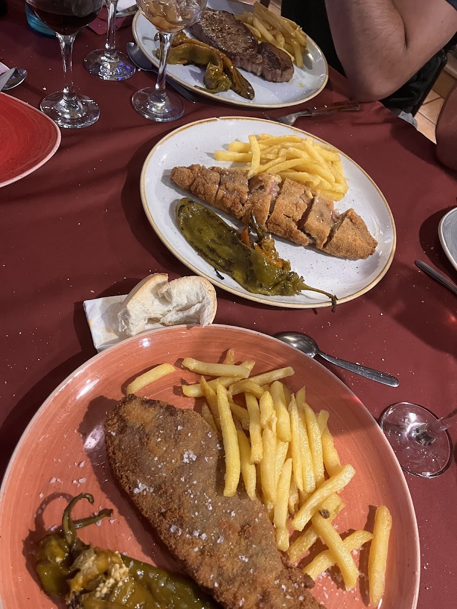 Meson La Paloma - Photo 3