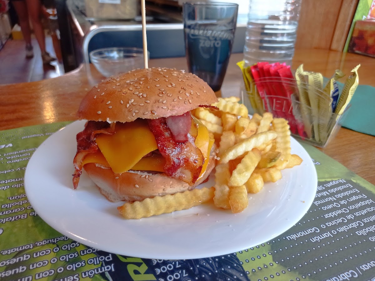 La Porteria Burger - Photo 9