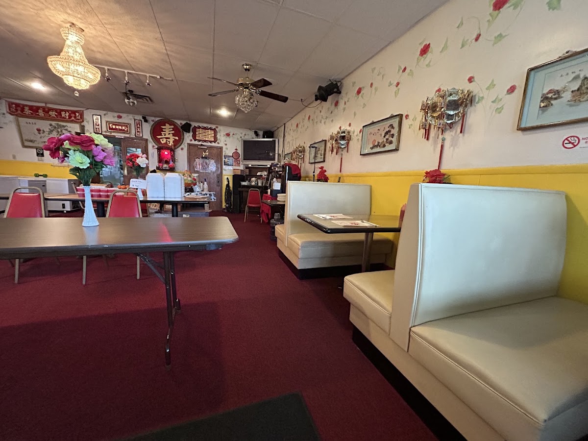House of Hui's - Photo 2