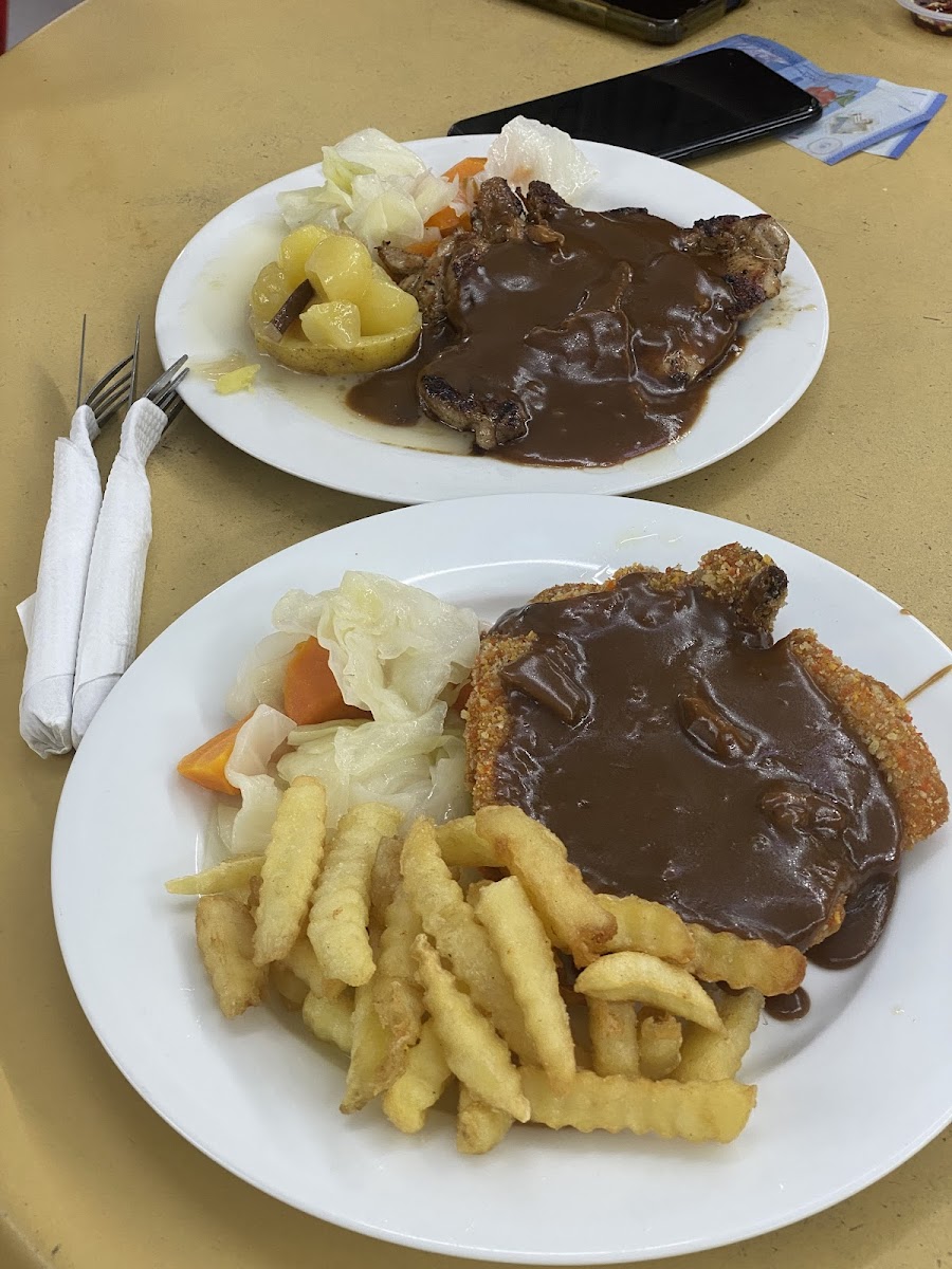 Restoran Ong Lay - Photo 2