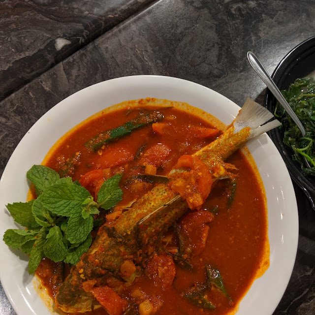 Signature Gulai Tumis Pomfret