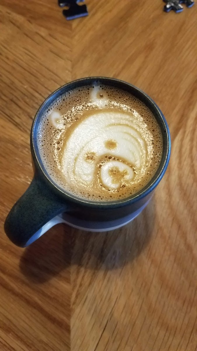 Extra Extra Cafe - Photo 9