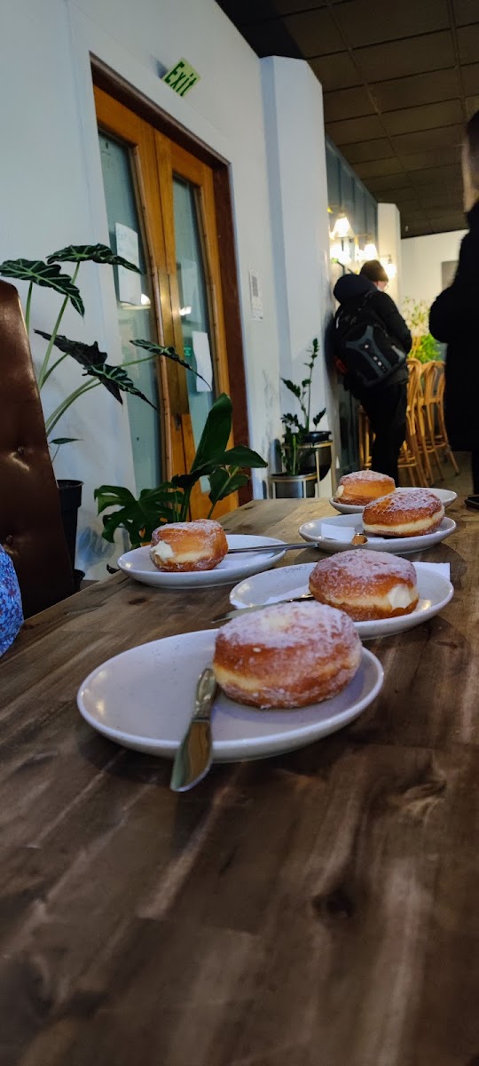Extra Extra Cafe - Photo 4