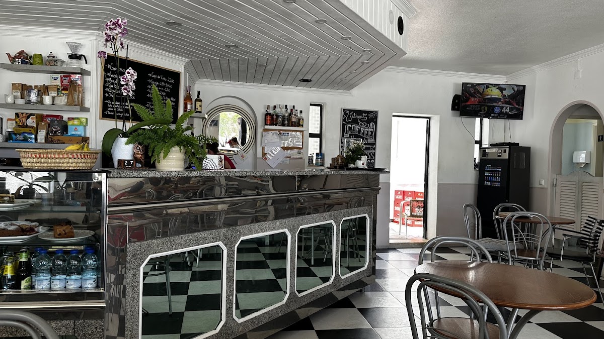 Café Aurora - Photo 2
