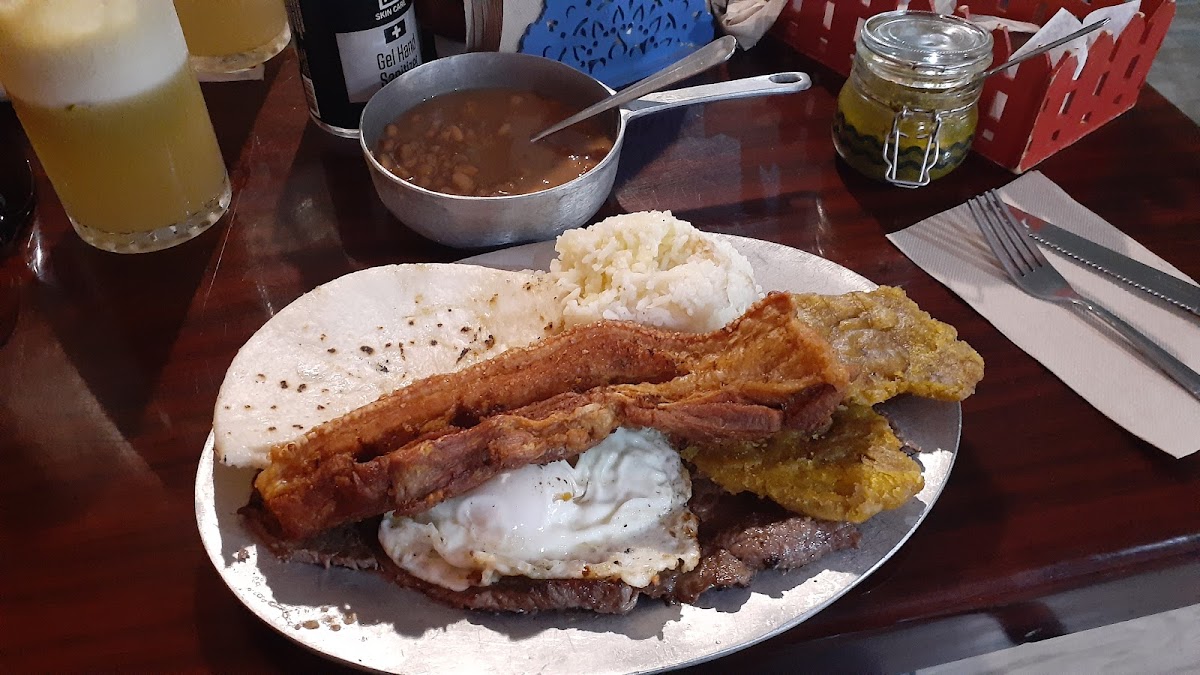 Hacienda colombiana - Photo 2