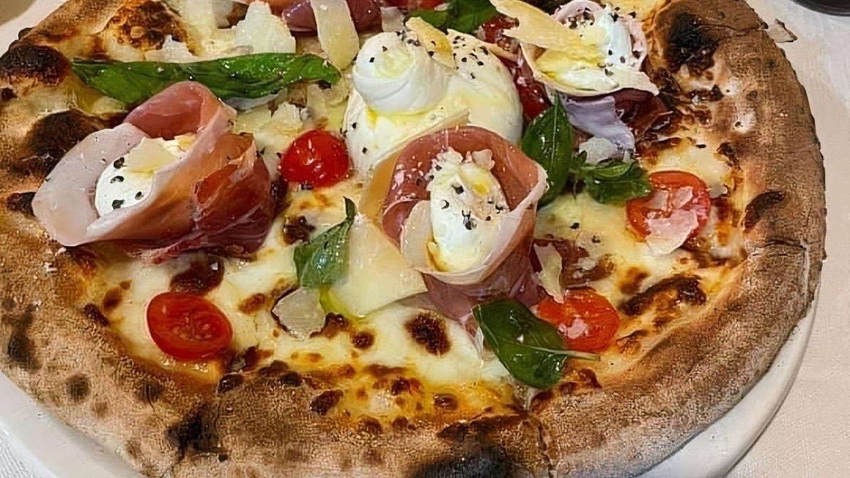 Hi Italy Pizzeria - Photo 4