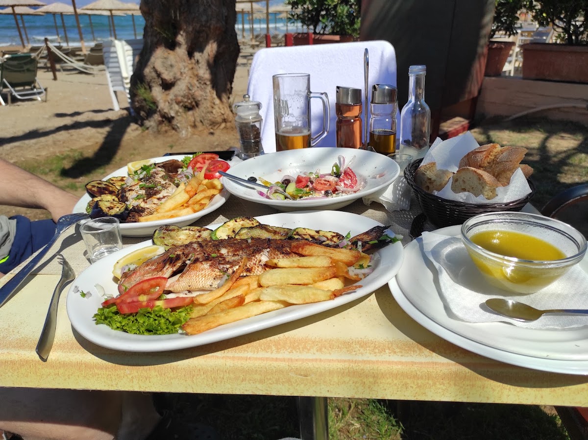 Poseidon Restaurant Beach Bar - Photo 9