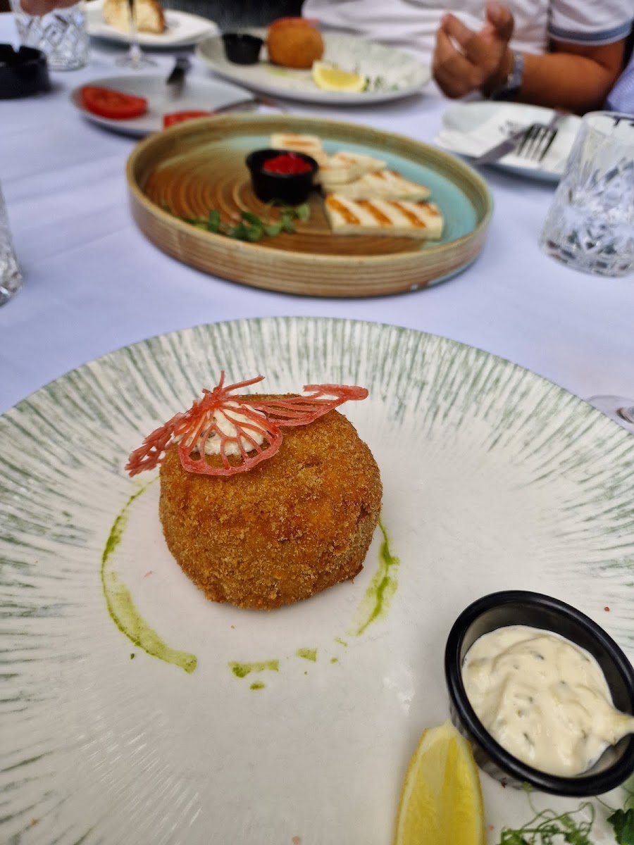 Restaurant Composition - Photo 8
