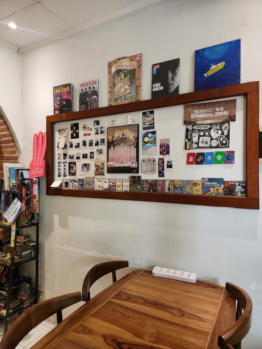 Batapav Coffee & Eatery - Photo 3