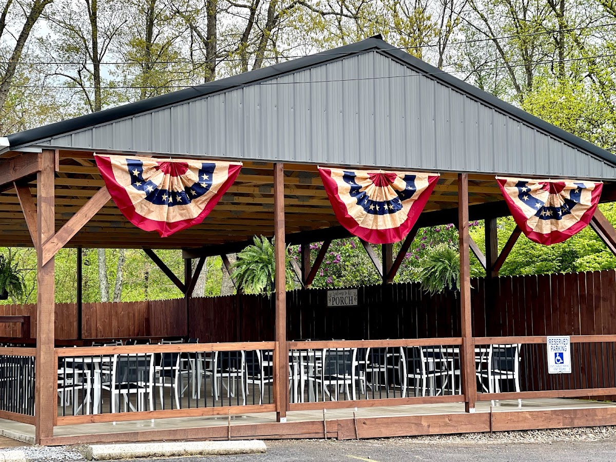 Westovers Country Grill - Photo 5