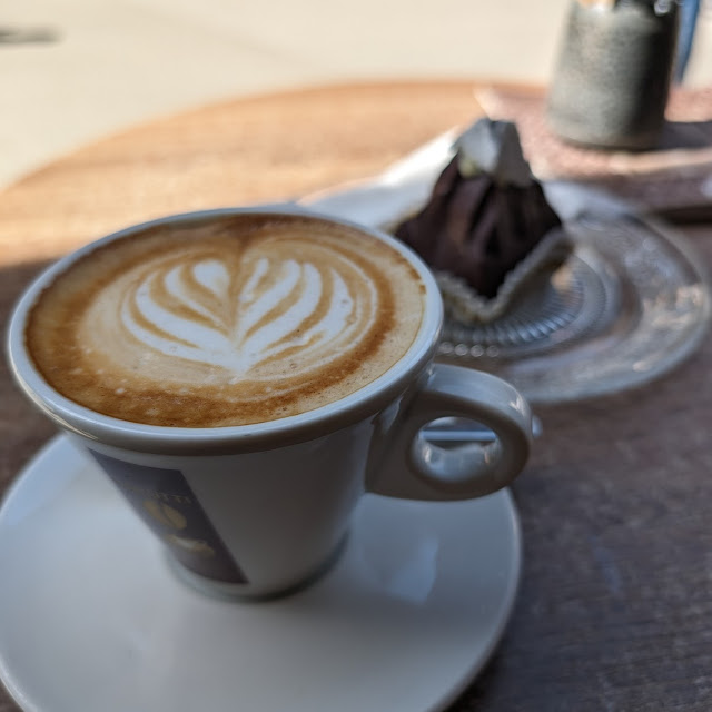 Flat White