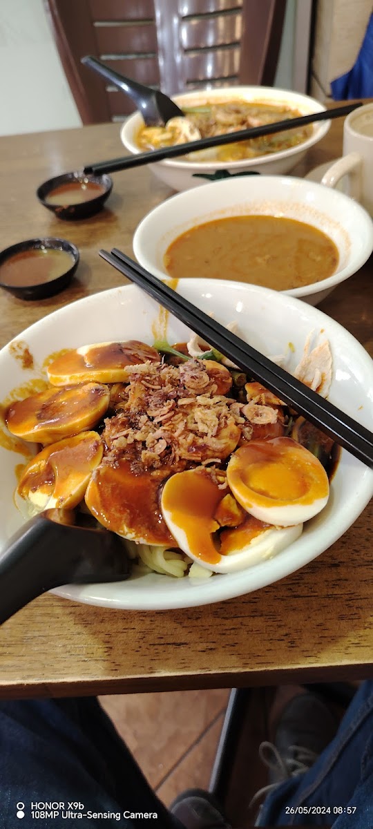 Uncle Chua's Prawn Noodle Kepong Branch 泉记虾面 - Photo 9