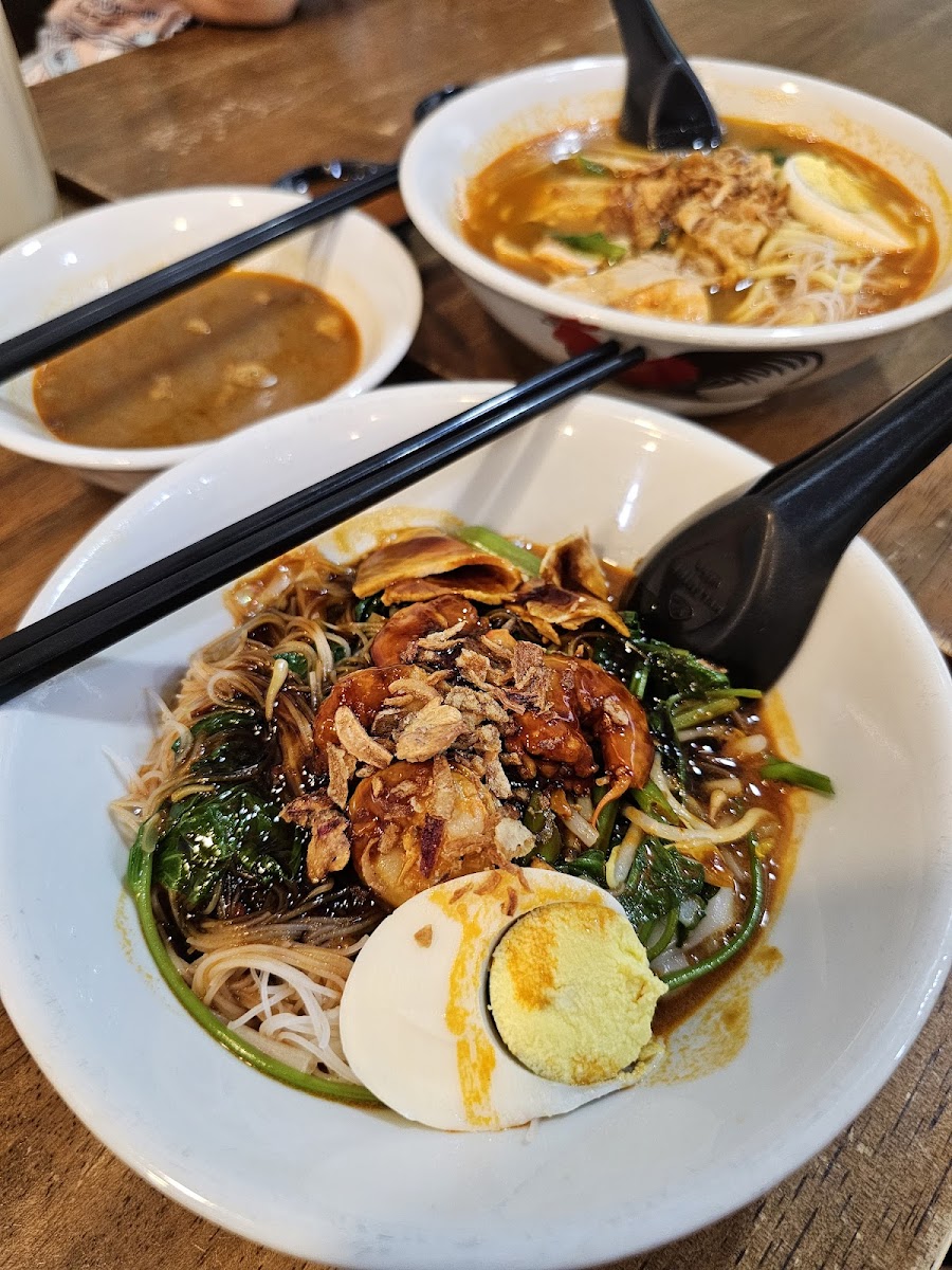 Uncle Chua's Prawn Noodle Kepong Branch 泉记虾面 - Photo 2