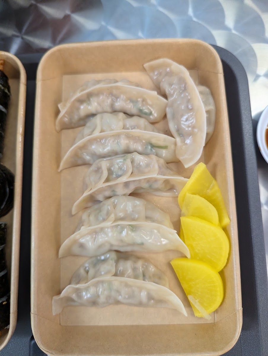 Kimbap Heaven - Photo 9