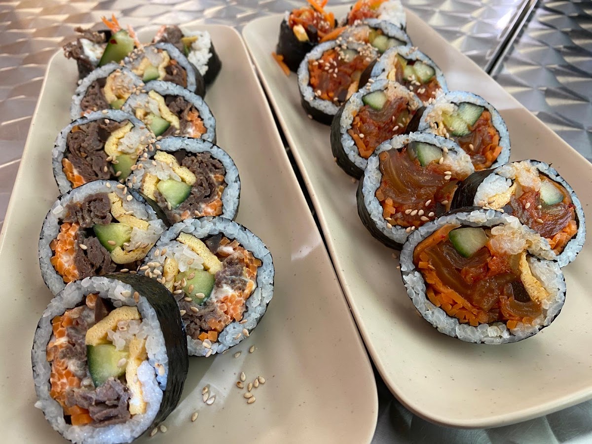 Kimbap Heaven - Photo 3