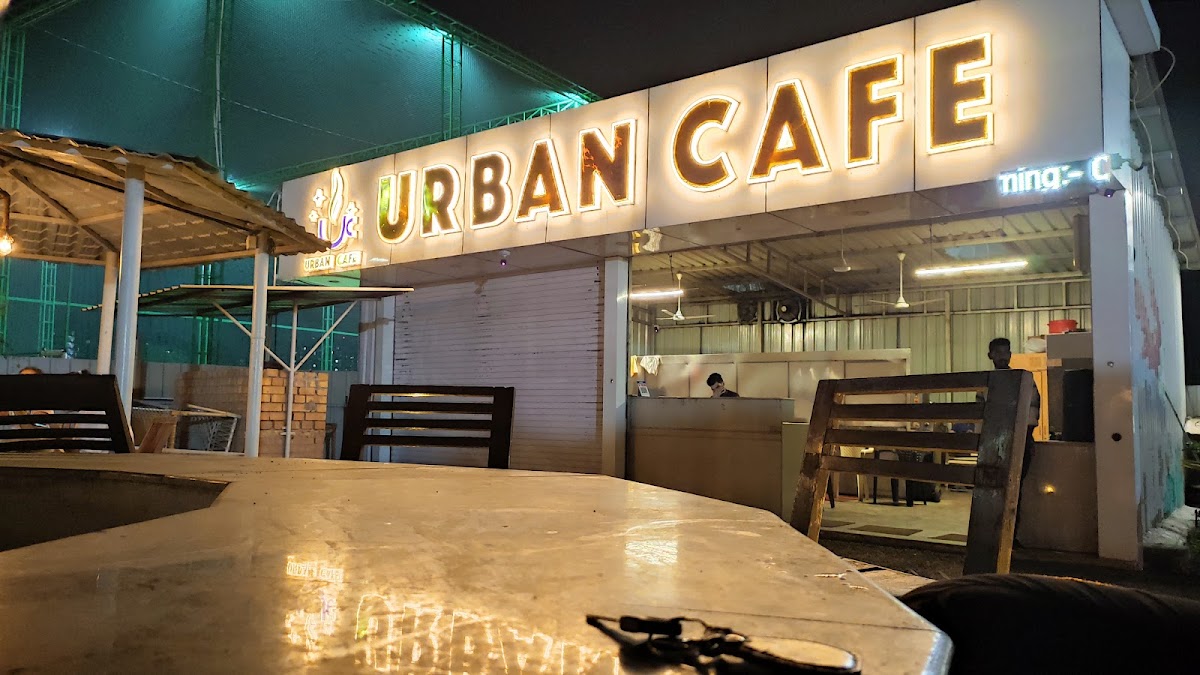 Urban Cafe & Cricket Box