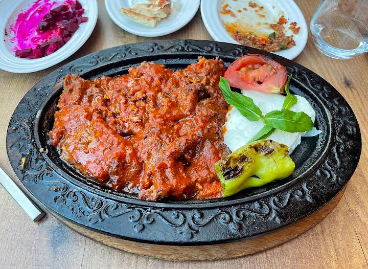 Mivan Restaurant & Cafe - Photo 3