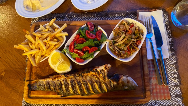 Mivan Restaurant & Cafe - Photo 6