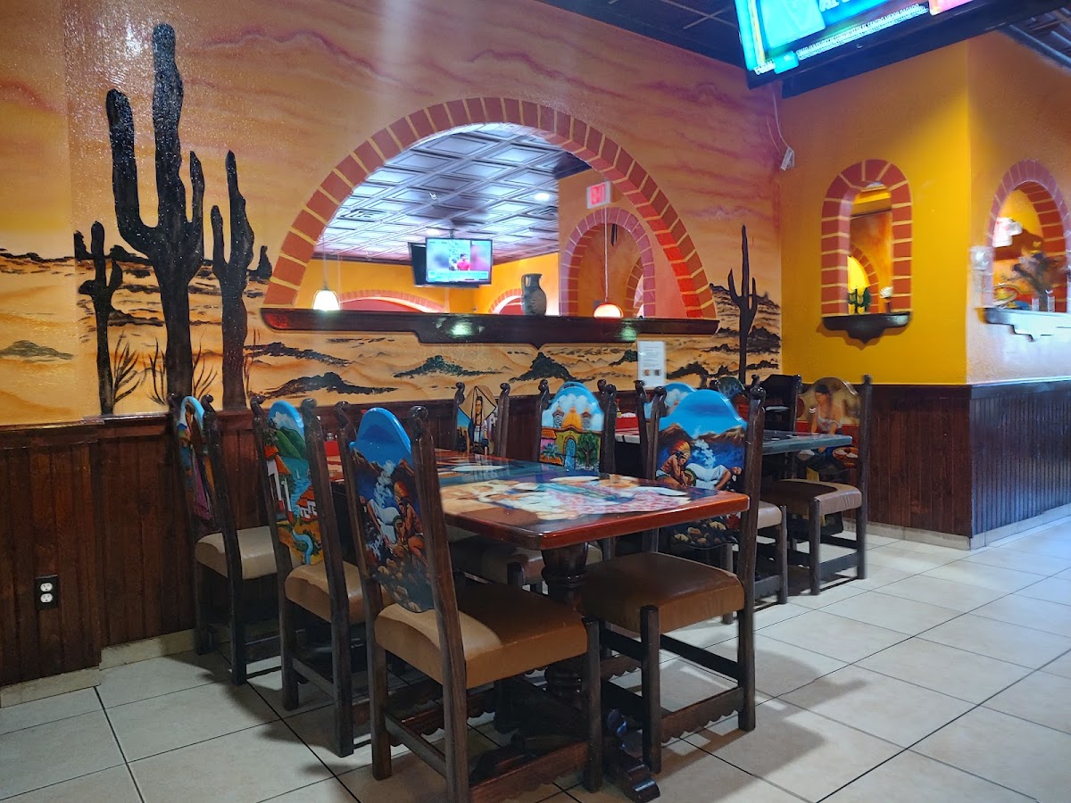 Entre Amigos Restaurant