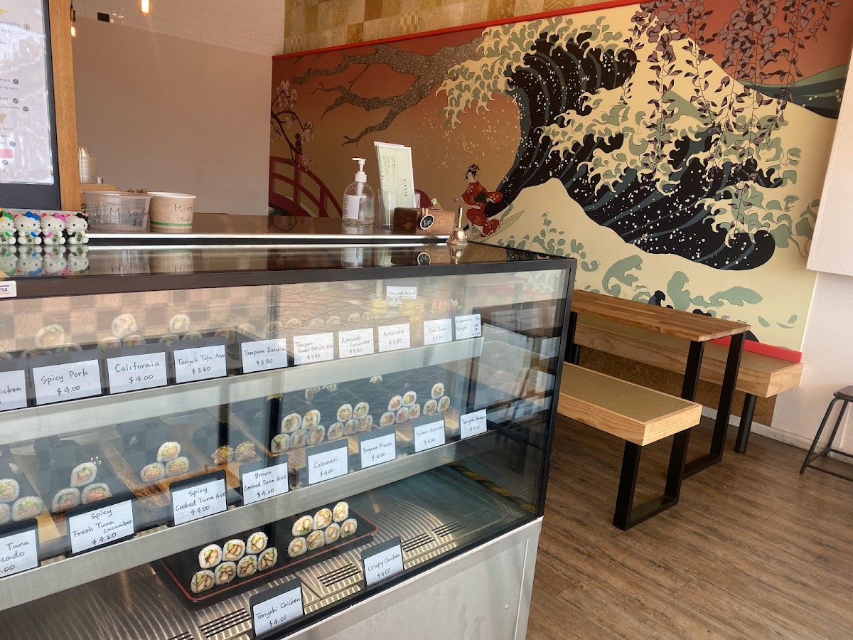 Hinata Sushi Studio