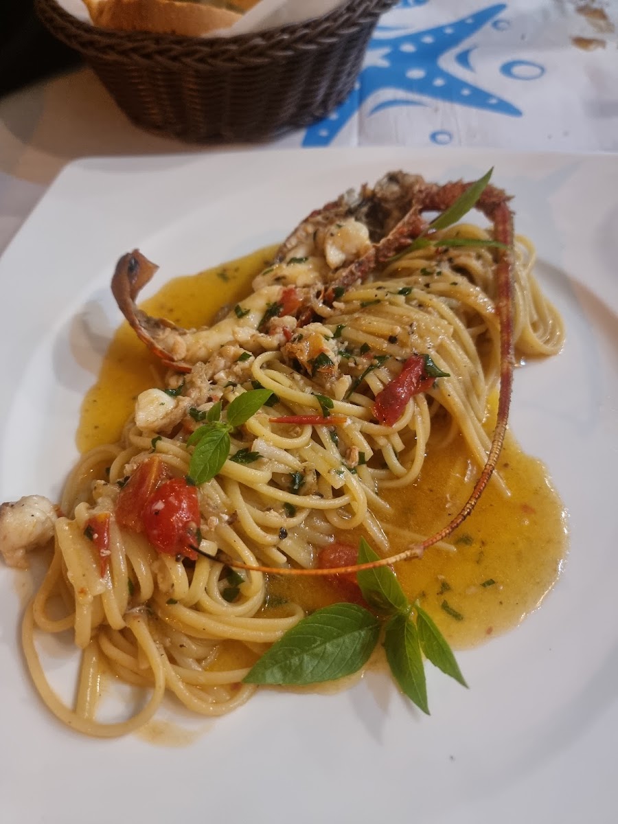 Ftelea Fish Restaurant - Photo 7