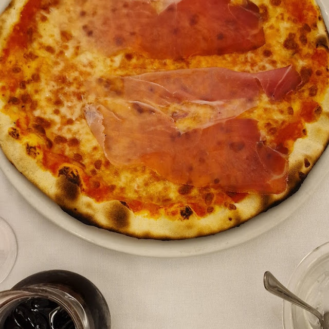 Pizza Con Prosciutto