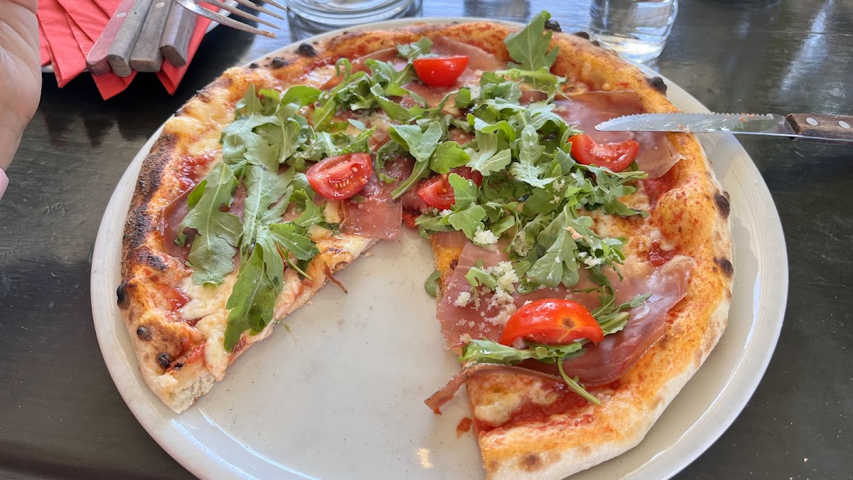 Pizzeria 'Peroj' - Photo 1