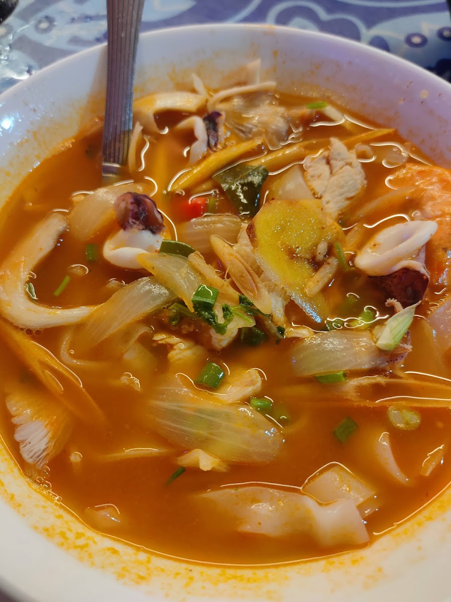 Sangkapura Seafood - Photo 2
