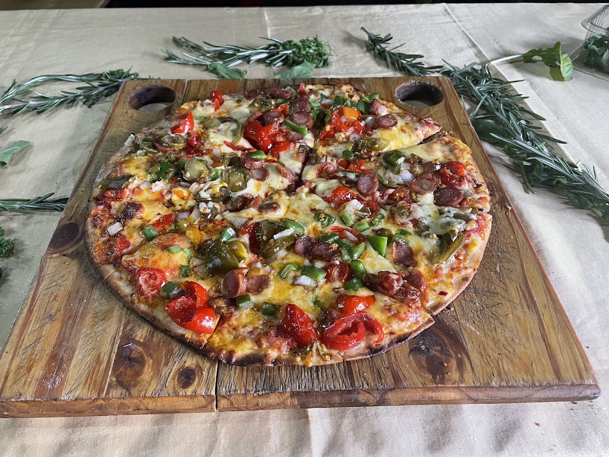 Picasso's Pub & Pizzeria - Photo 9