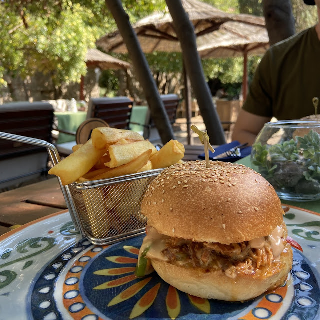 Pulled Pork Burger
